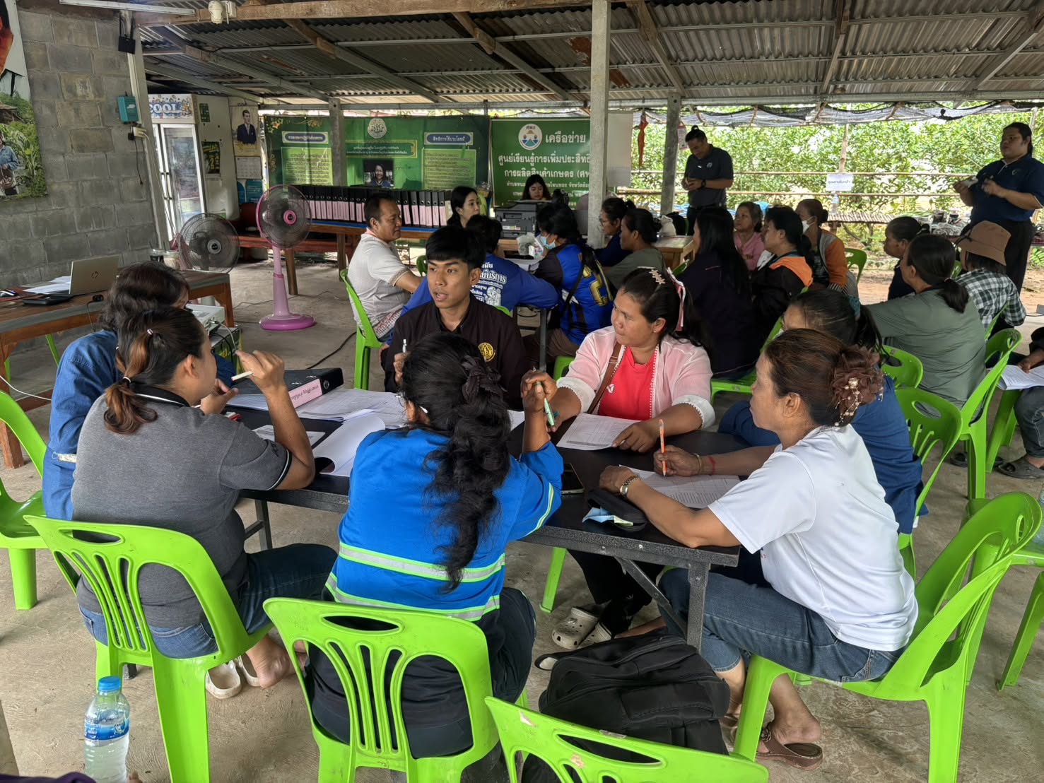 title - ศรม. วิทยากรบรรยายโครงการพัฒนาระบบการผลิตตามมาตรฐานโดยใช้ระบบการรับรองแบบกลุ่ม กลุ่มวิสาหกิจชุมชนอ้อยแปลงใหญ่มั่นคงยั่งยืน ครั้งที่ 2